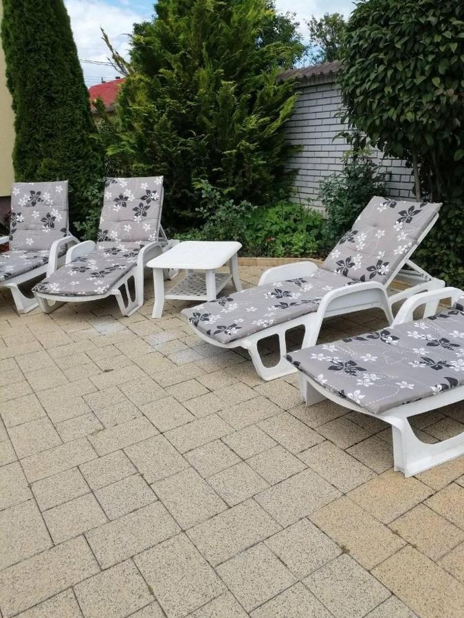 Goldenvendeghaz Villa Balatonszabadi Fürdőtelep Eksteriør bilde